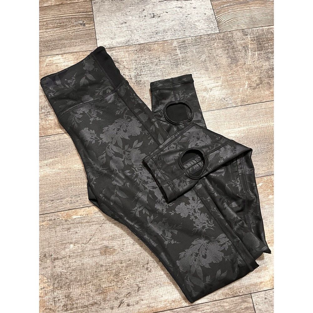 Athleta Black & Silver Metallic Floral Barre Stirrup Leggings Women's Size Small